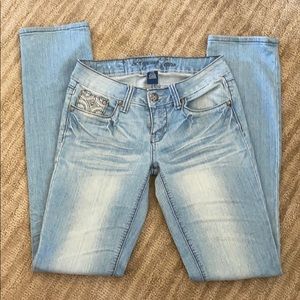 Request Jeans